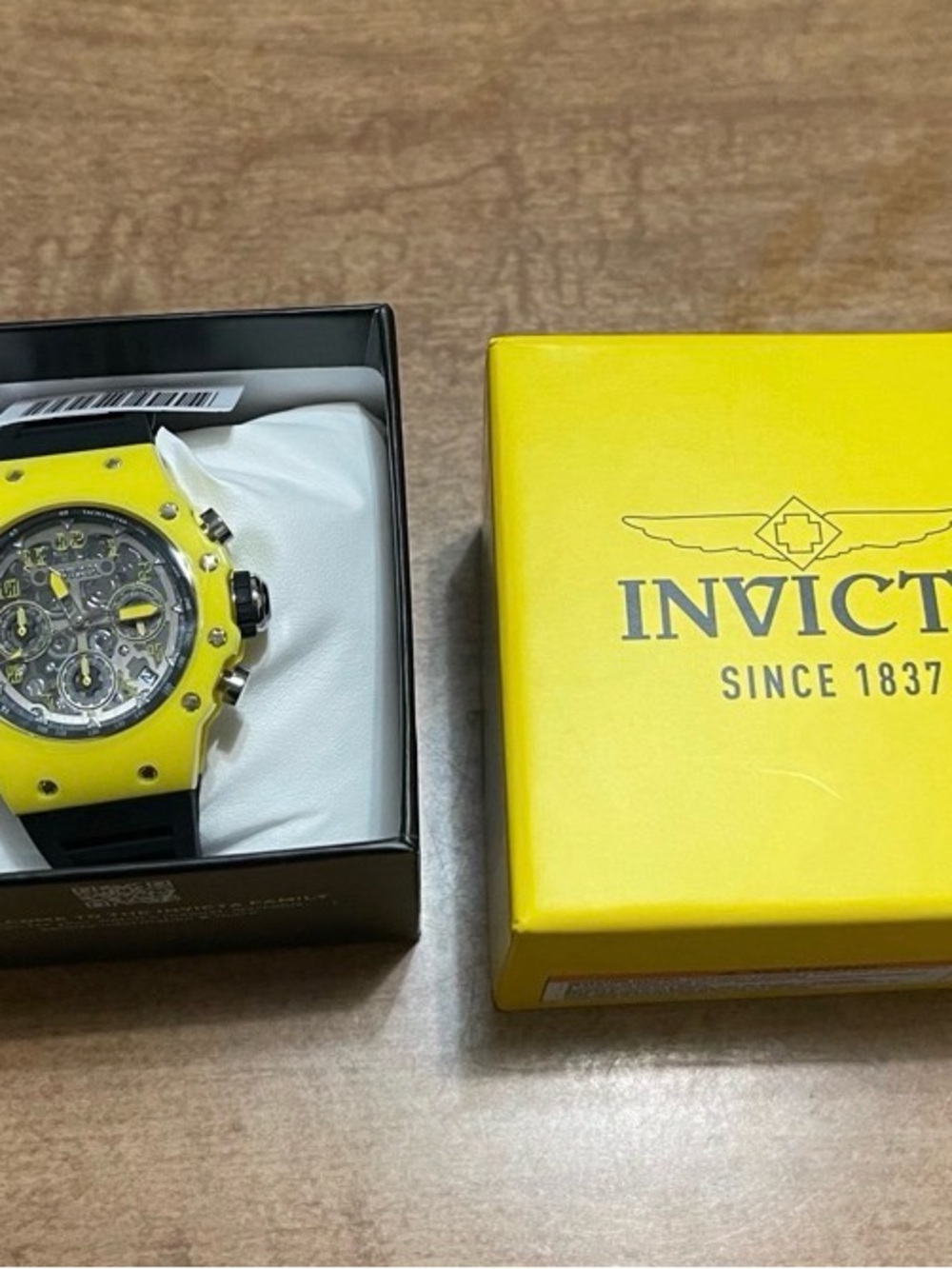 Invicta Racing Valyron Unisex Watch - 41mm Black & Yellow (69788)